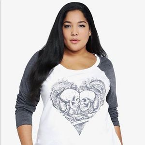 NWOT Torrid Size 0 Skeleton Lover Raglan White Tee